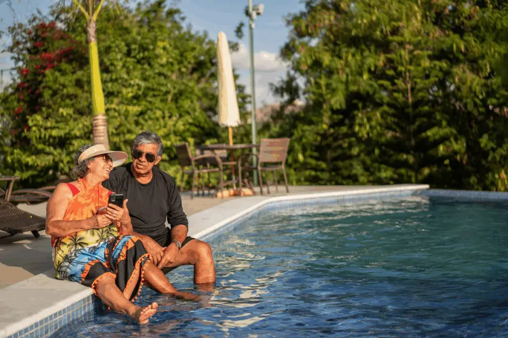 Couple enjoying their time thanks to income annuities in retirement